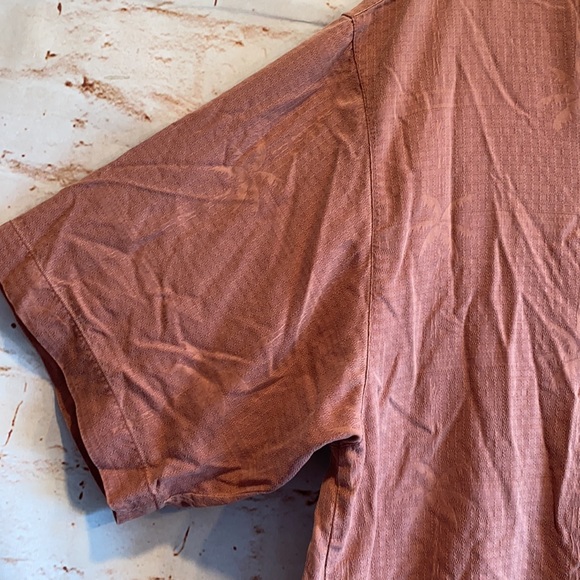 Tommy Bahama red Silk button down casual shirt M - Picture 3 of 8
